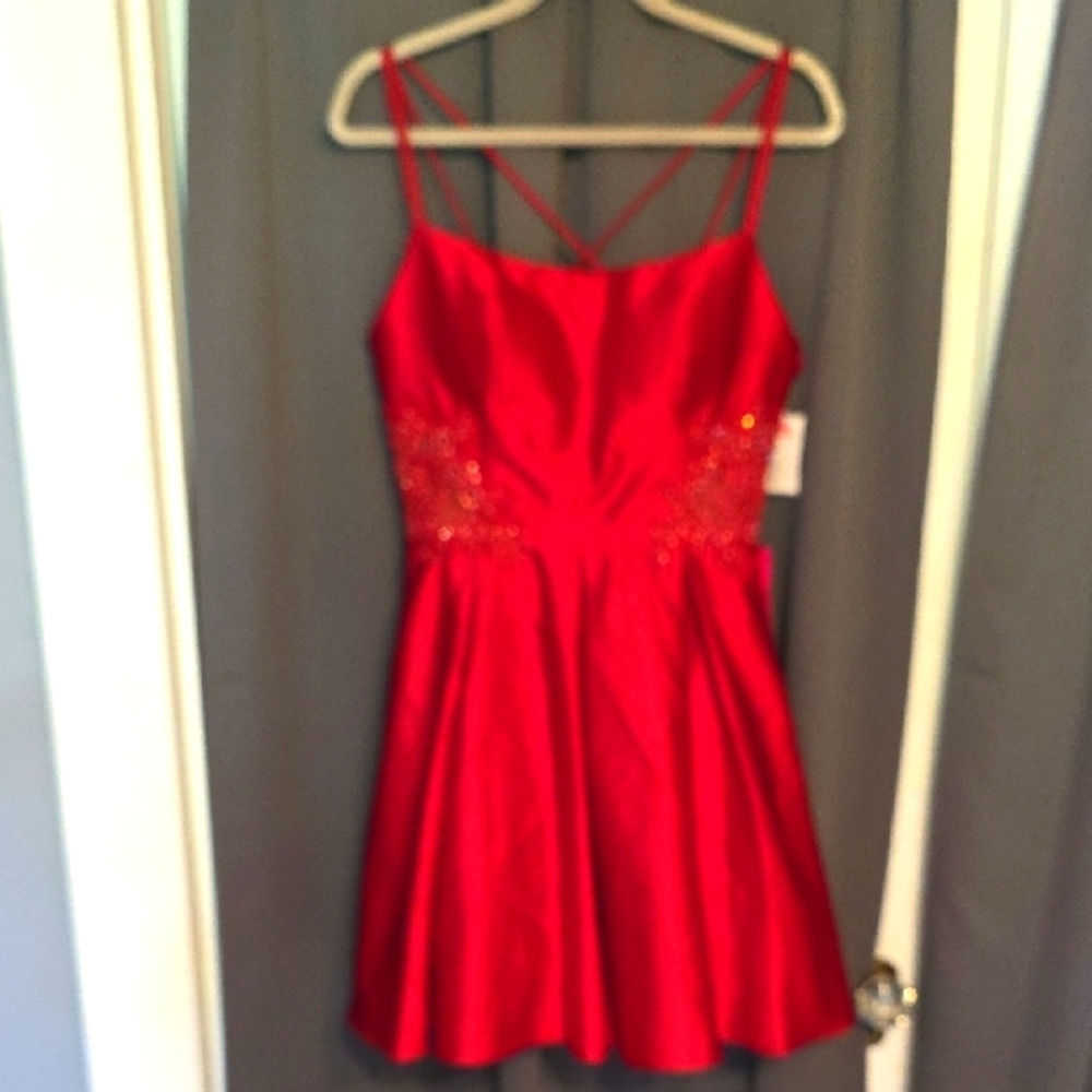 NWT Blondie Nites Womens/Juniors Formal Party Dress Red Seqins Strappy Pockets 9